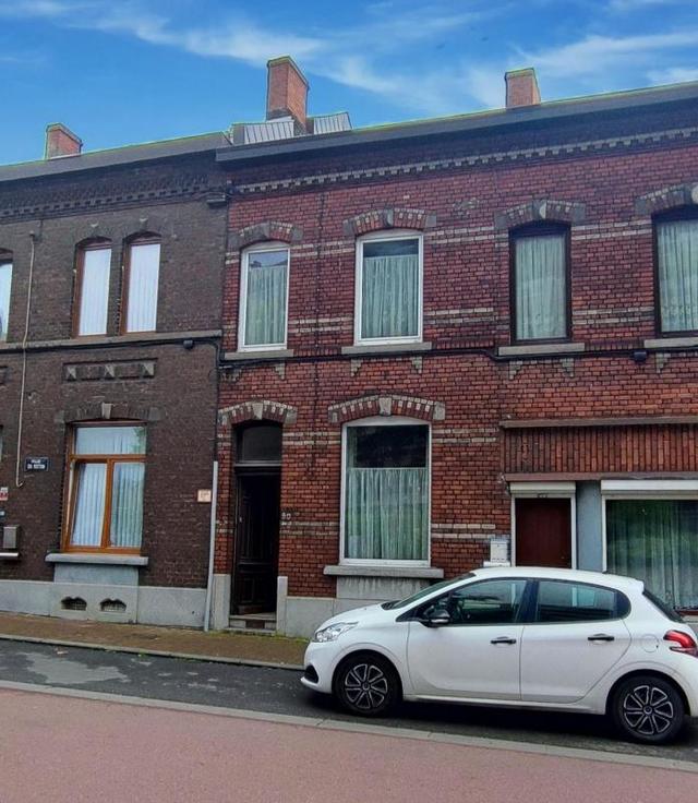Maison à vendre à Charleroi - 99 000 € - 2 chambres - 110m² - Immoweb